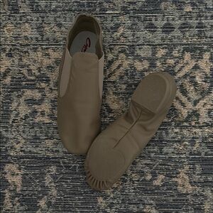Capezio SlipOn Jazz Dance Shoes NWOT